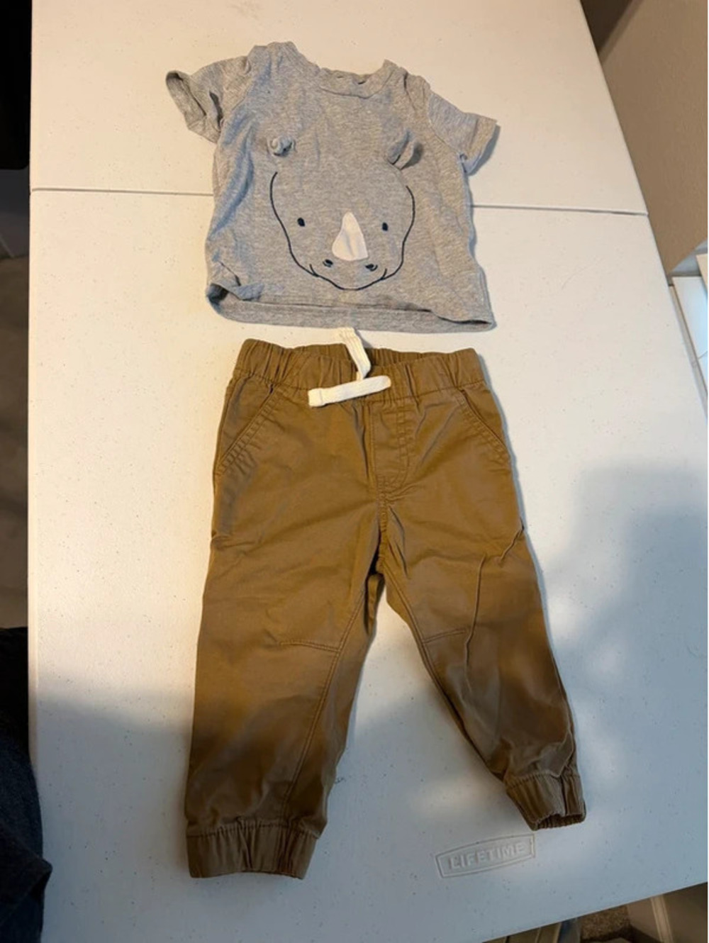 Just One You by Carter's & Cat & Jack 12M T-Shirt and Joggers Set